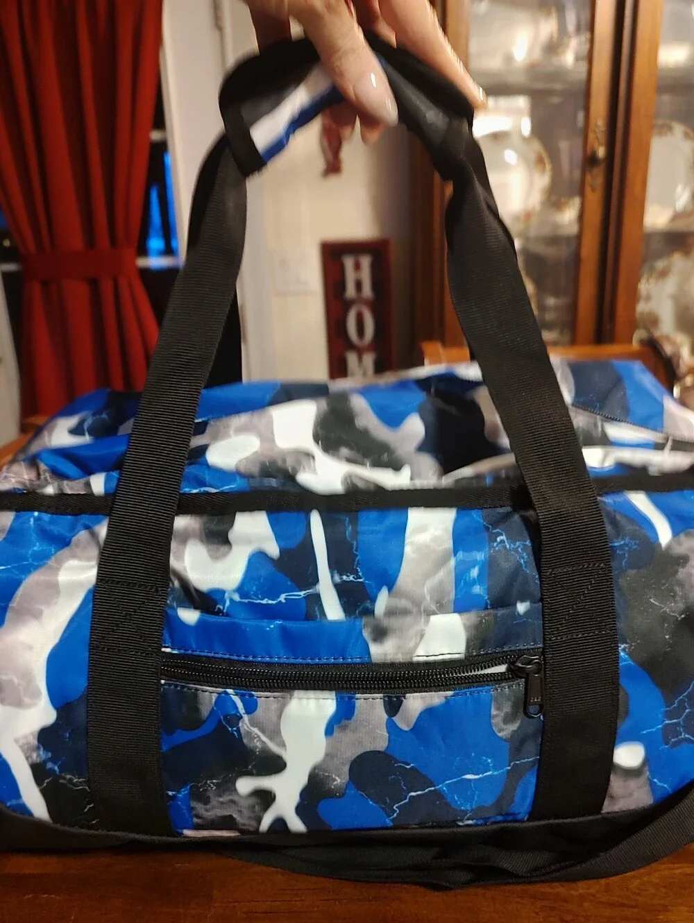 Blue Marble Pattern Men's Travel Duffle Bag